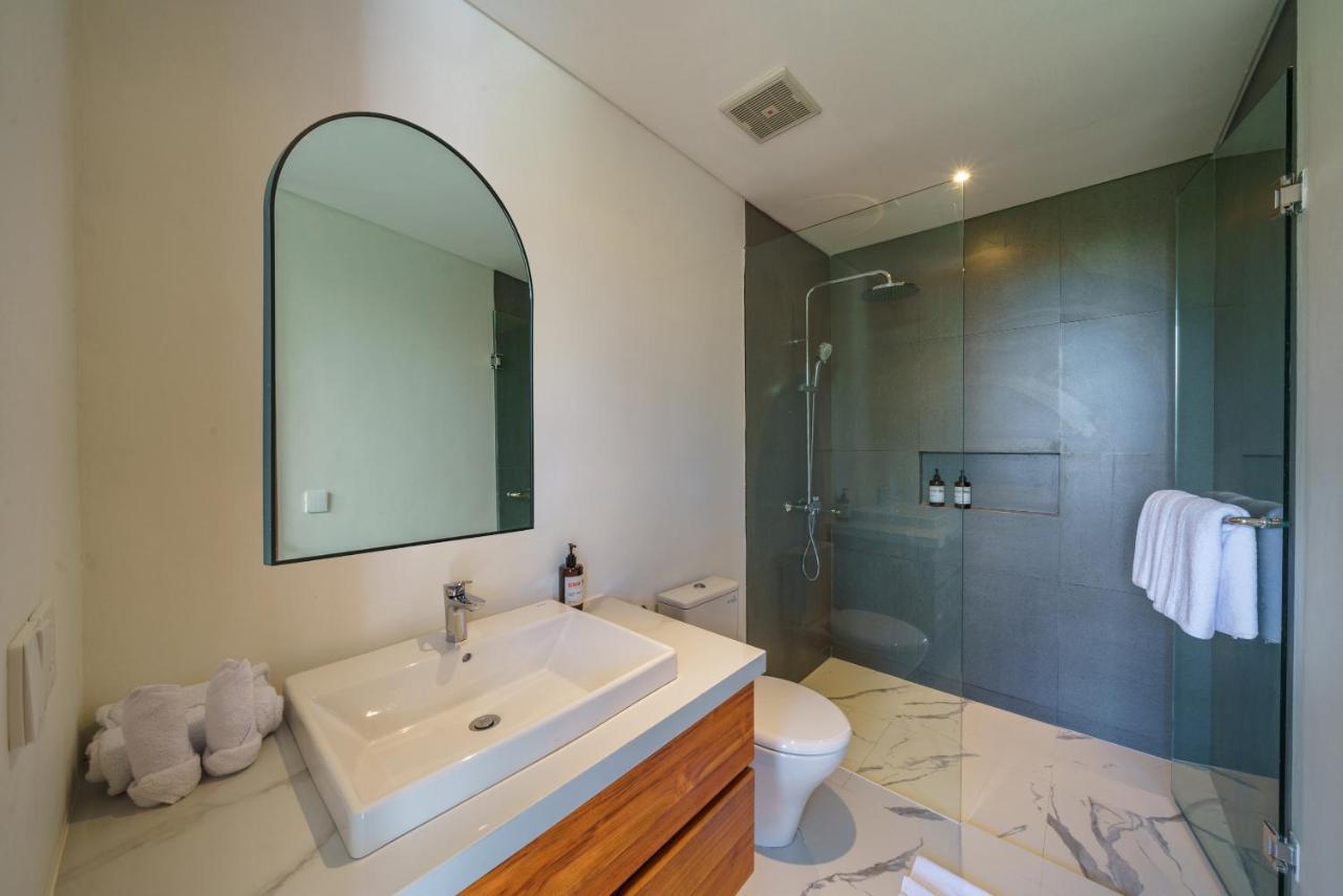 Villa Besso Padonan - Modern & Minimalist 2Br Villa In Canggu! Екстер'єр фото