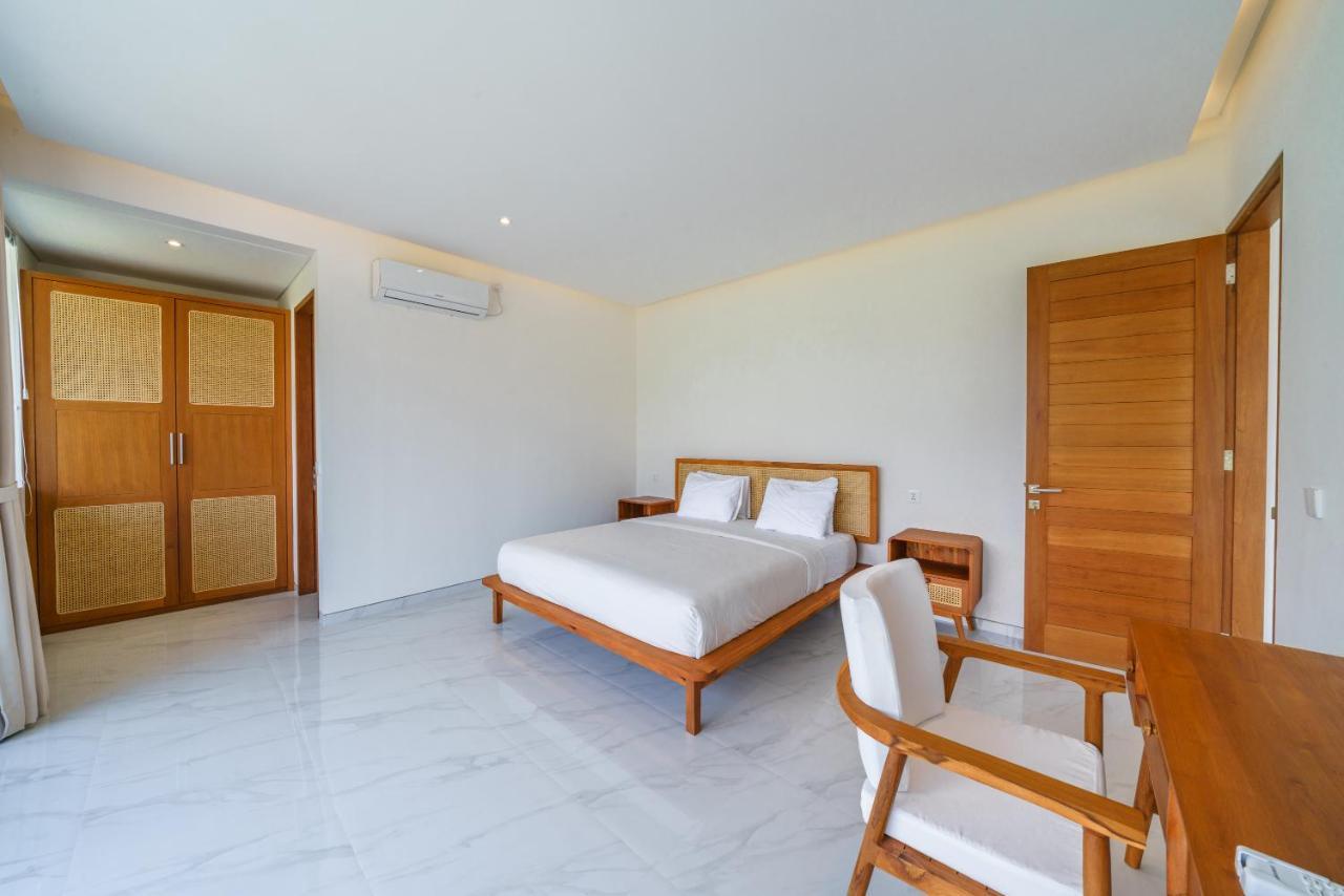 Villa Besso Padonan - Modern & Minimalist 2Br Villa In Canggu! Екстер'єр фото